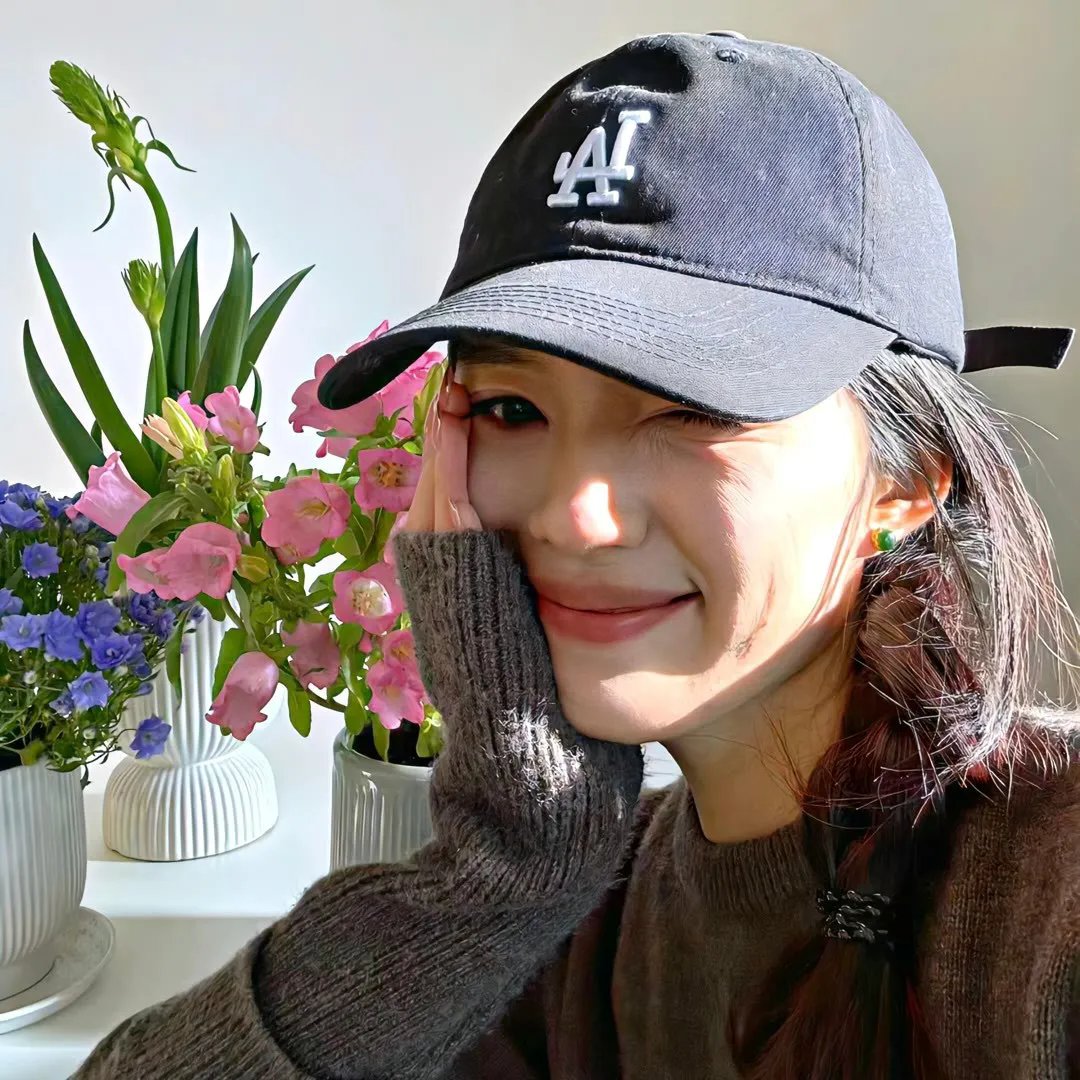 女孩，四绎